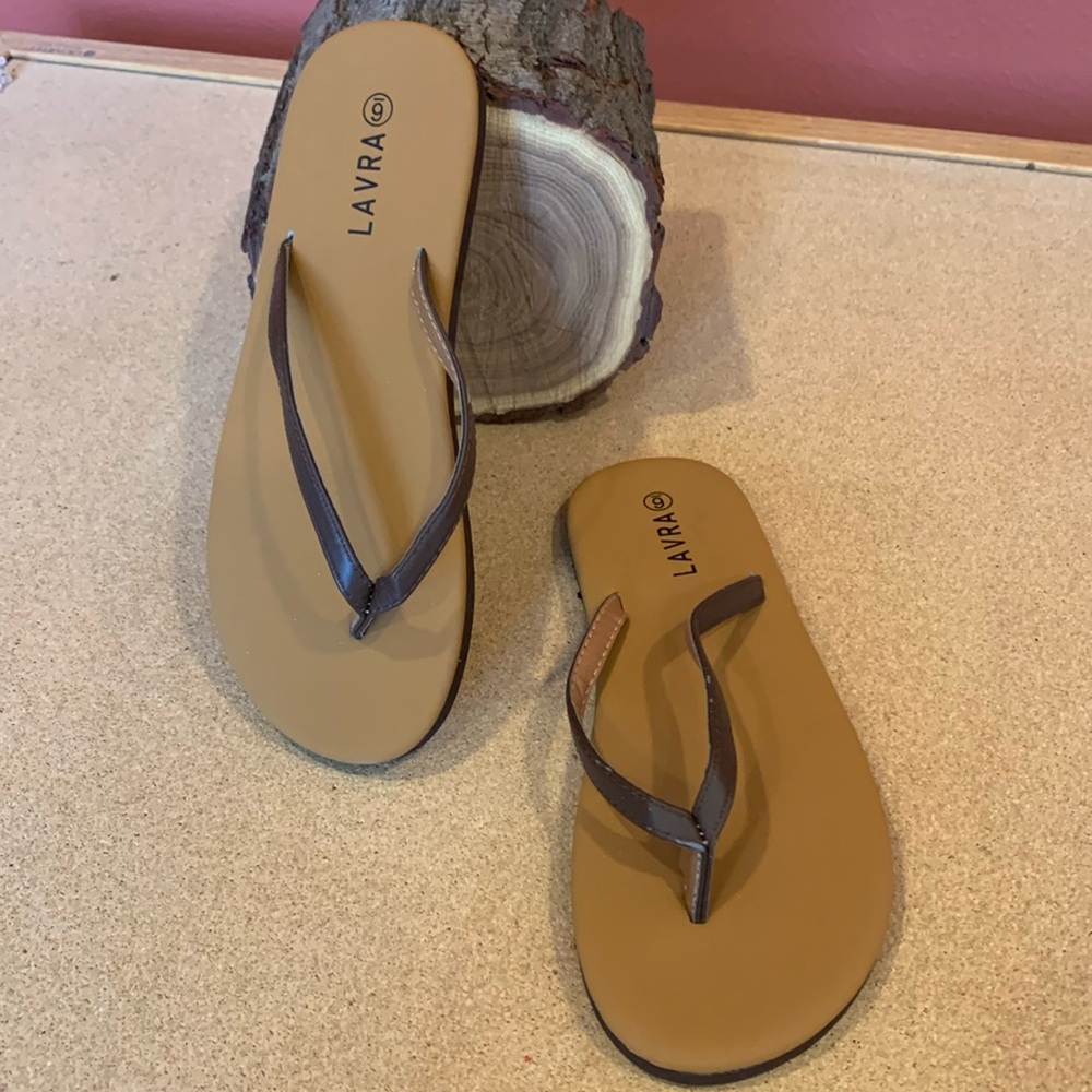 New Sandals LAVRA Size 6” - Picture 1 of 2